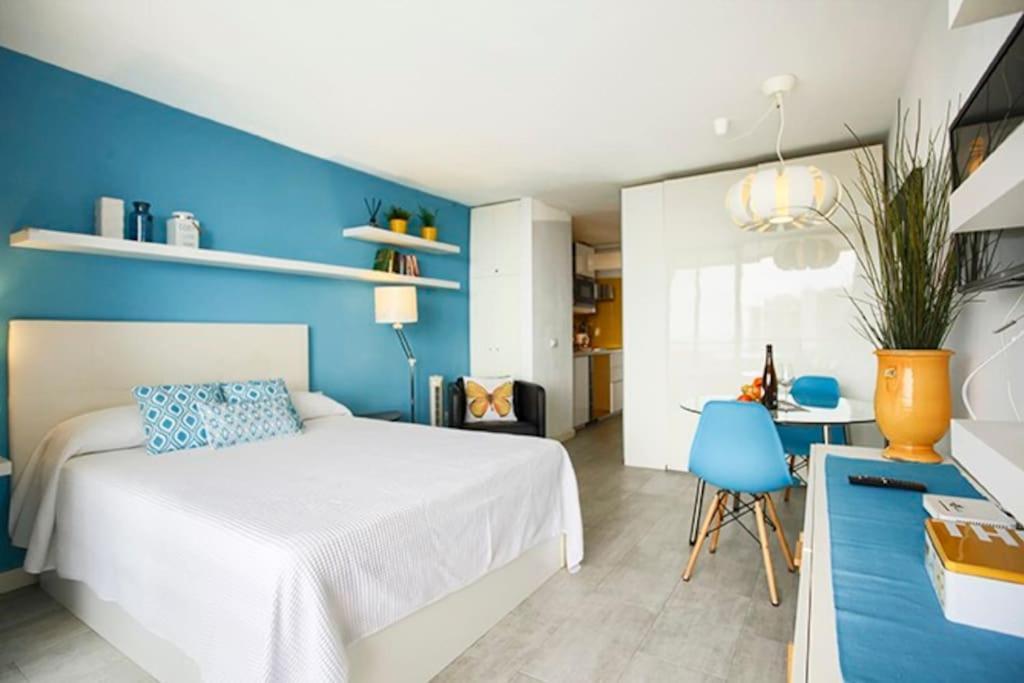 Roberta Apartment Playa De Las Americas Екстериор снимка