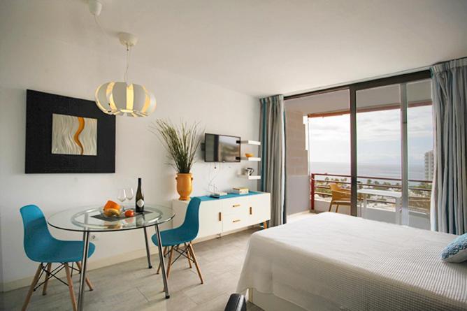 Roberta Apartment Playa De Las Americas Екстериор снимка
